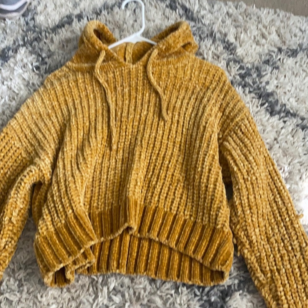 Mustard sweater